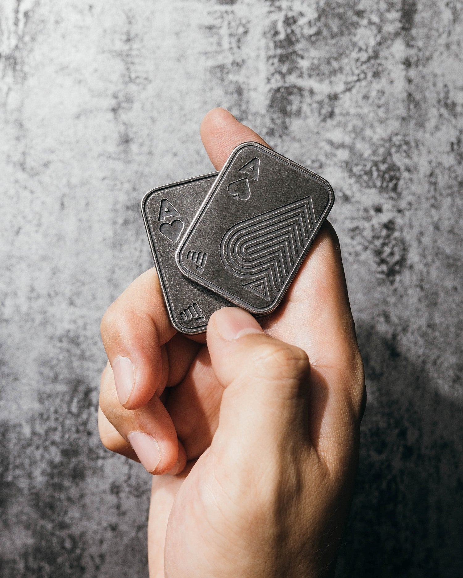 SHUFFLE POCKET ACES V2 (Gasoline)