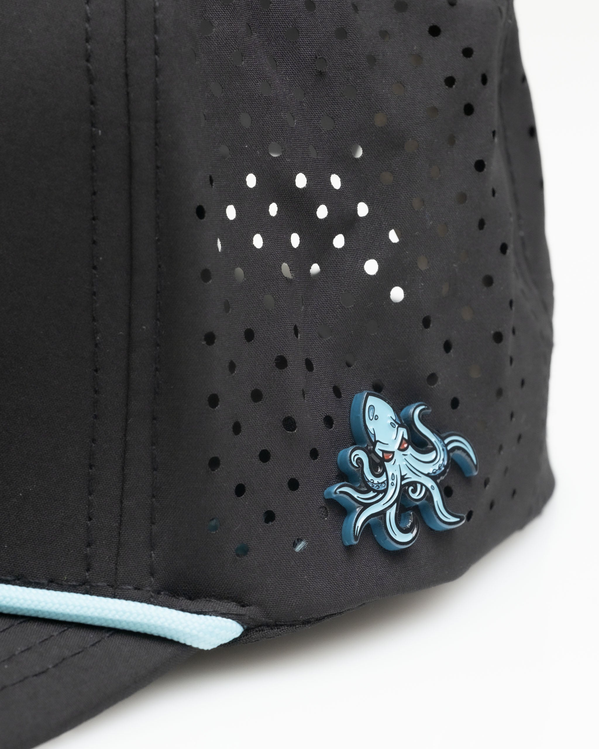 Kraken Black - Perforated Rope Hat