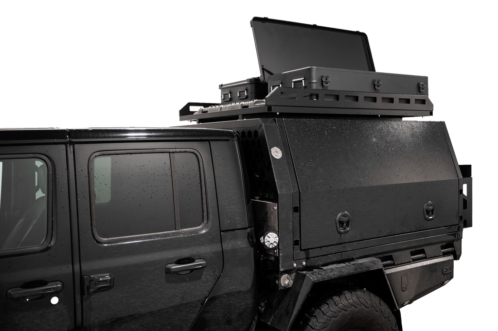 Icarus Solar Roof Box