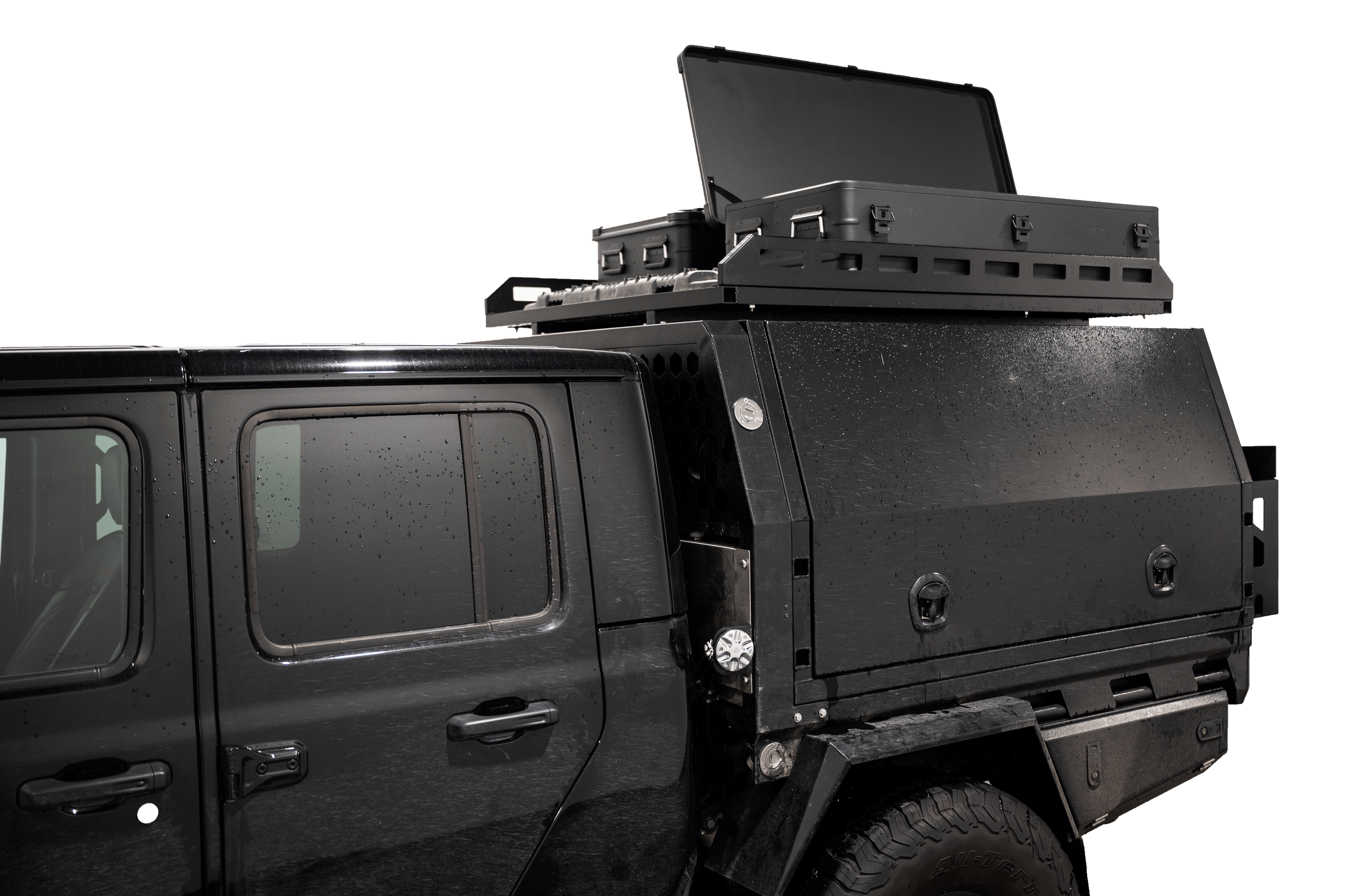 Icarus Solar Roof Box