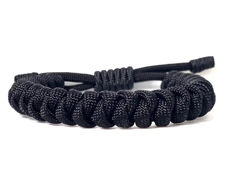 Engineered Jet Black Rope Bracelet – Handmade 550 Paracord Design