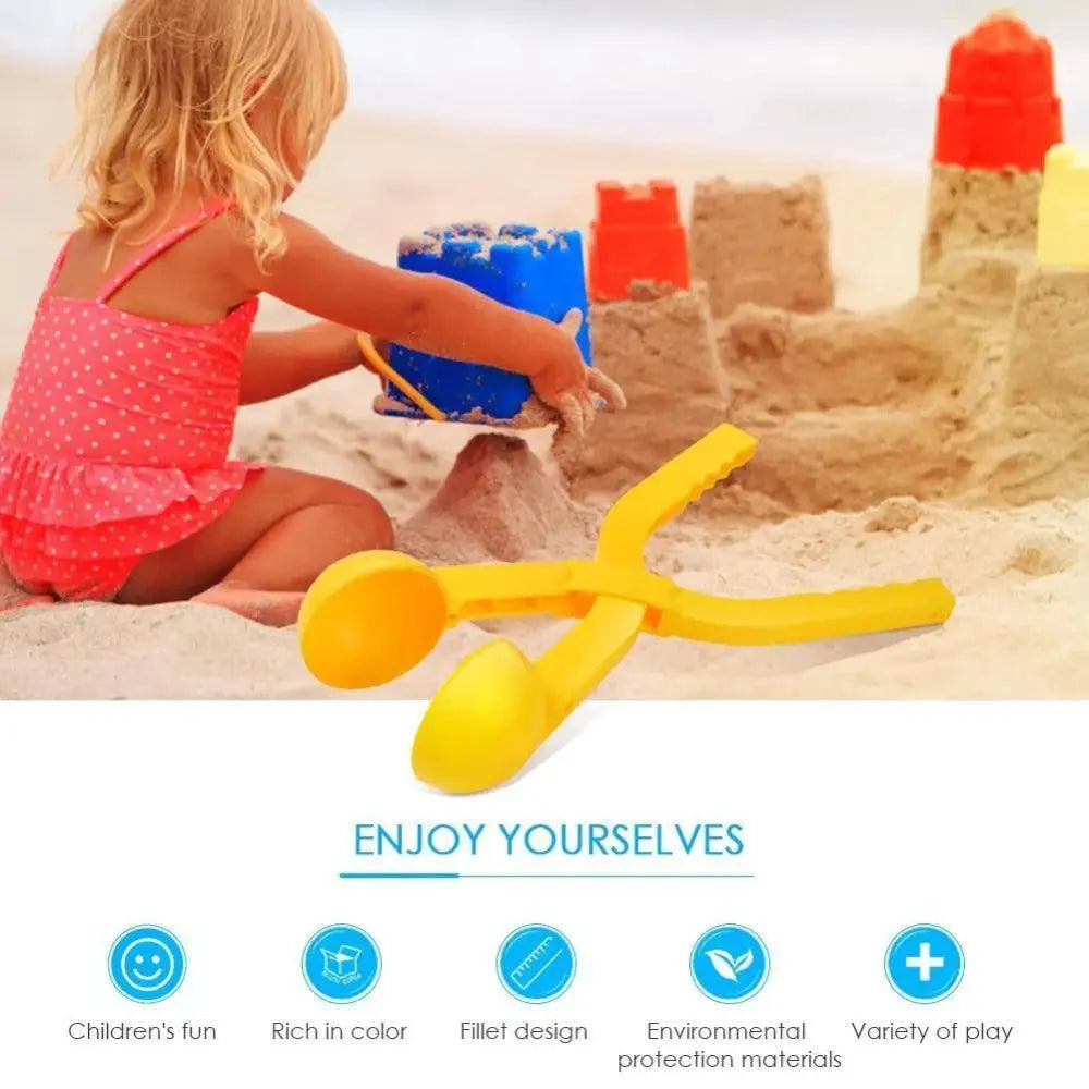 Kids Portable Colorful Outdoor Winter Snowball Maker Children Creative Fun Sports Winter Toy Lightweight Snow Balls Maker