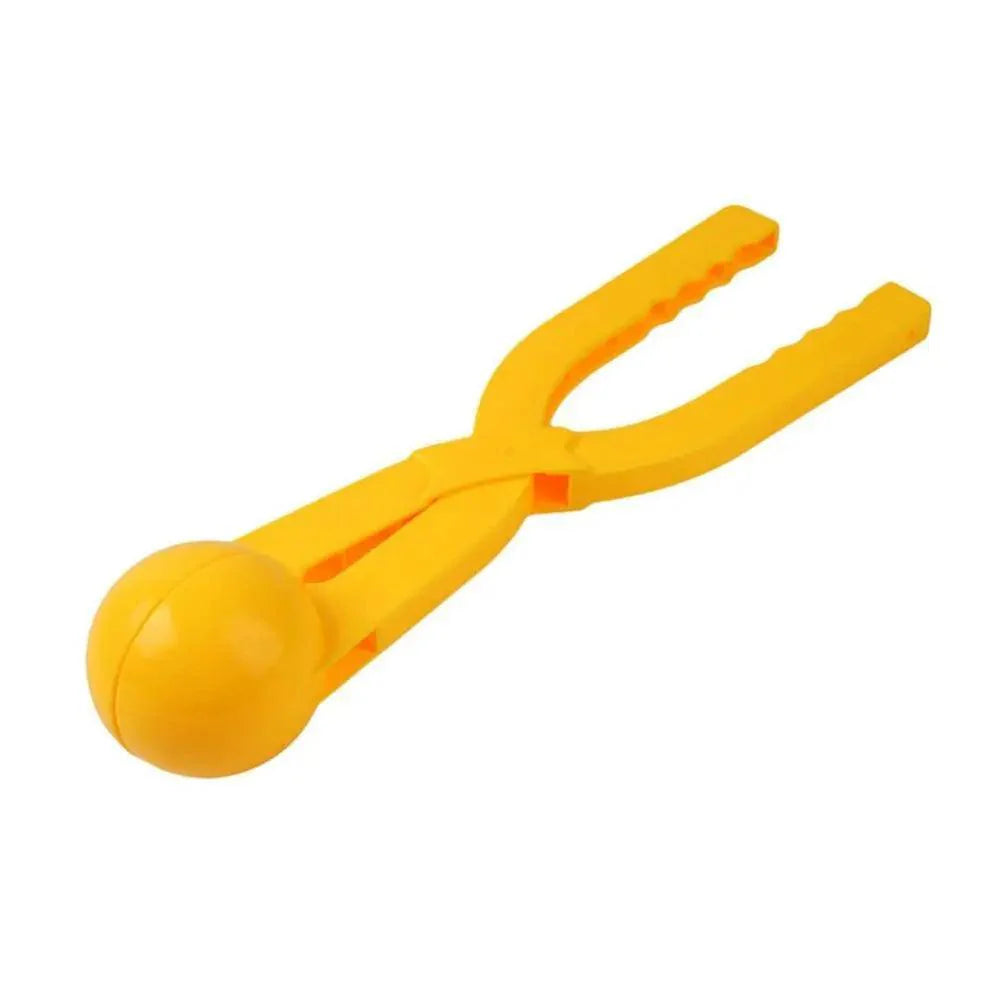 Kids Portable Colorful Outdoor Winter Snowball Maker Children Creative Fun Sports Winter Toy Lightweight Snow Balls Maker